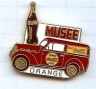 10. Musée Oranje - rouge (Small)